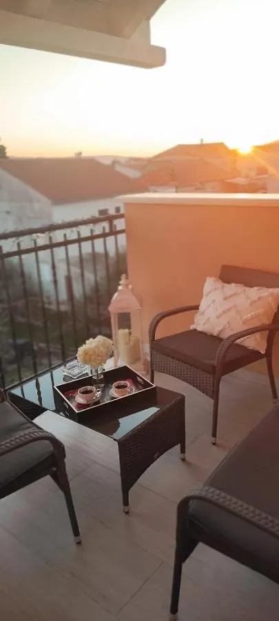 Apartment Rooftop Luxury Apartament Kastela