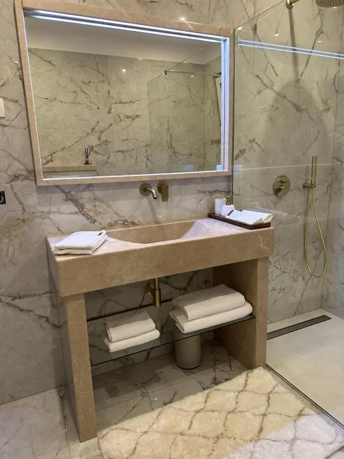 Apartment Rooftop Luxury Apartament Kastela Croatia