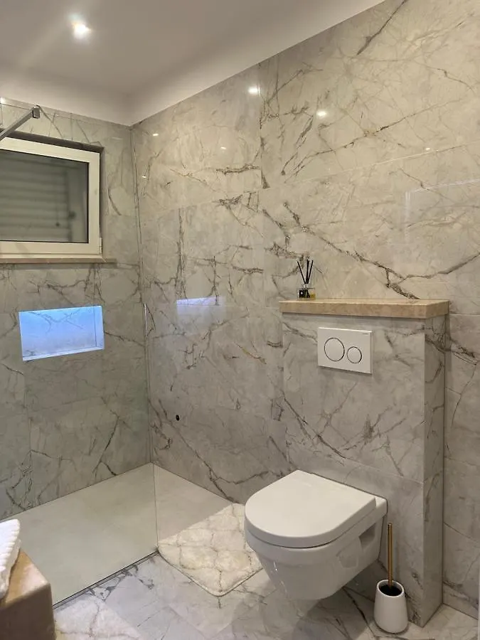 Rooftop Luxury Apartament Kastela 0*,  Croatia